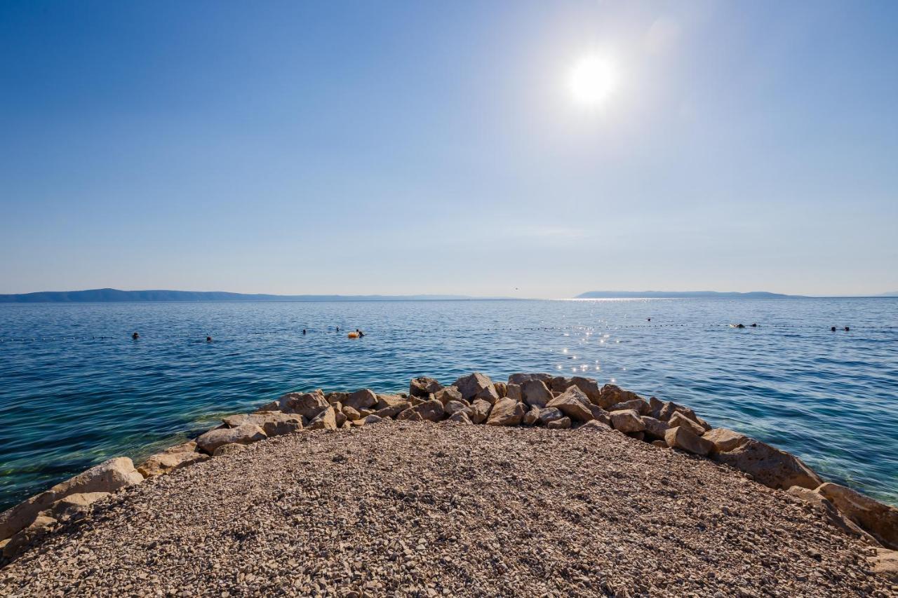 Gujinovic Lägenhet Tučepi Exteriör bild